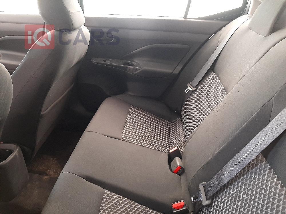 نیسان ڤێرسا